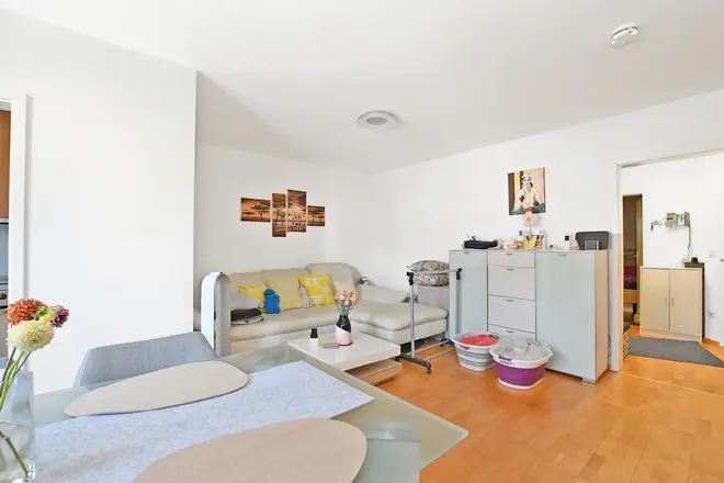 2 Zimmer Wohnung mit 58 m² in München – Bild 2