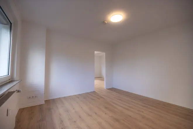 2 Zimmer Wohnung mit 74 m² in Köln – Bild 3
