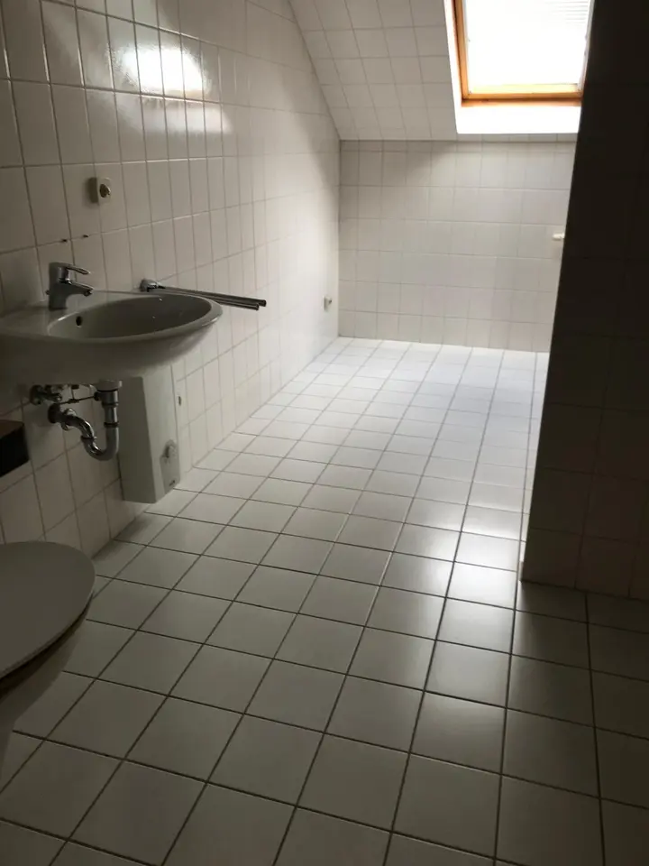 2 Zimmer Wohnung mit 56 m² in Altenburg – Bild 6