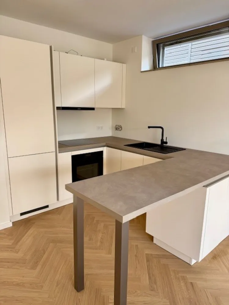 2 room apartment with 55 m² in Frankfurt am Main – Photo 1