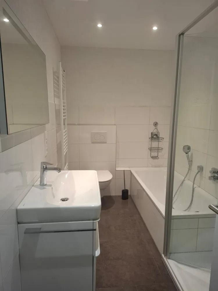 5 Zimmer Wohnung mit 96 m² in Wiesbaden – Bild 3