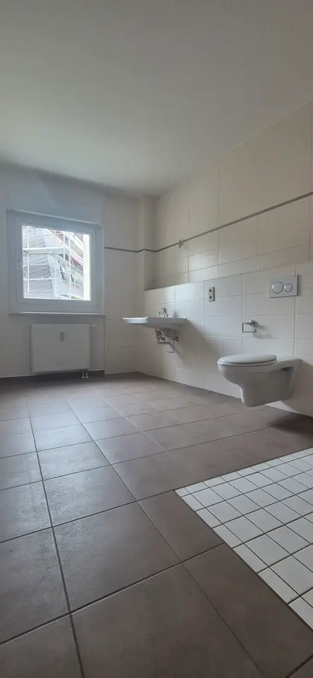 2 Zimmer Wohnung mit 64 m² in Crimmitschau – Bild 6