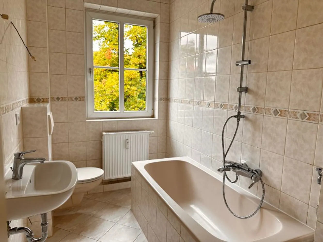 4 Zimmer Wohnung mit 73 m² in Dessau-Roßlau – Bild 1