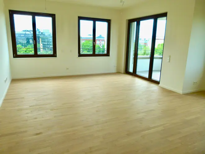 2 Zimmer Wohnung mit 73 m² in Berlin – Bild 2
