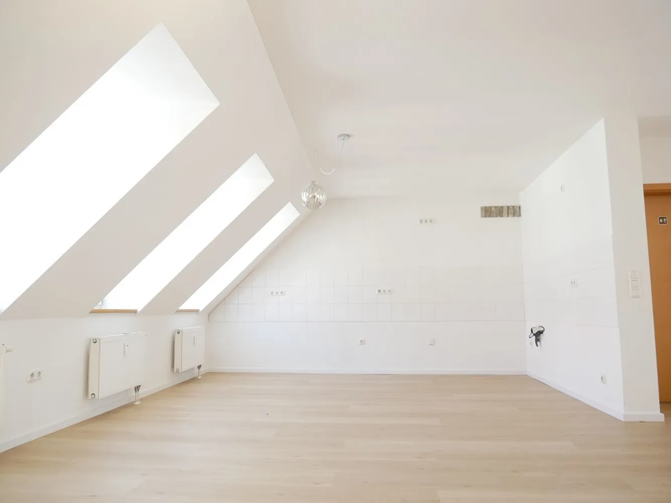 2 room apartment with 116 m² in Augsburg – Photo 4