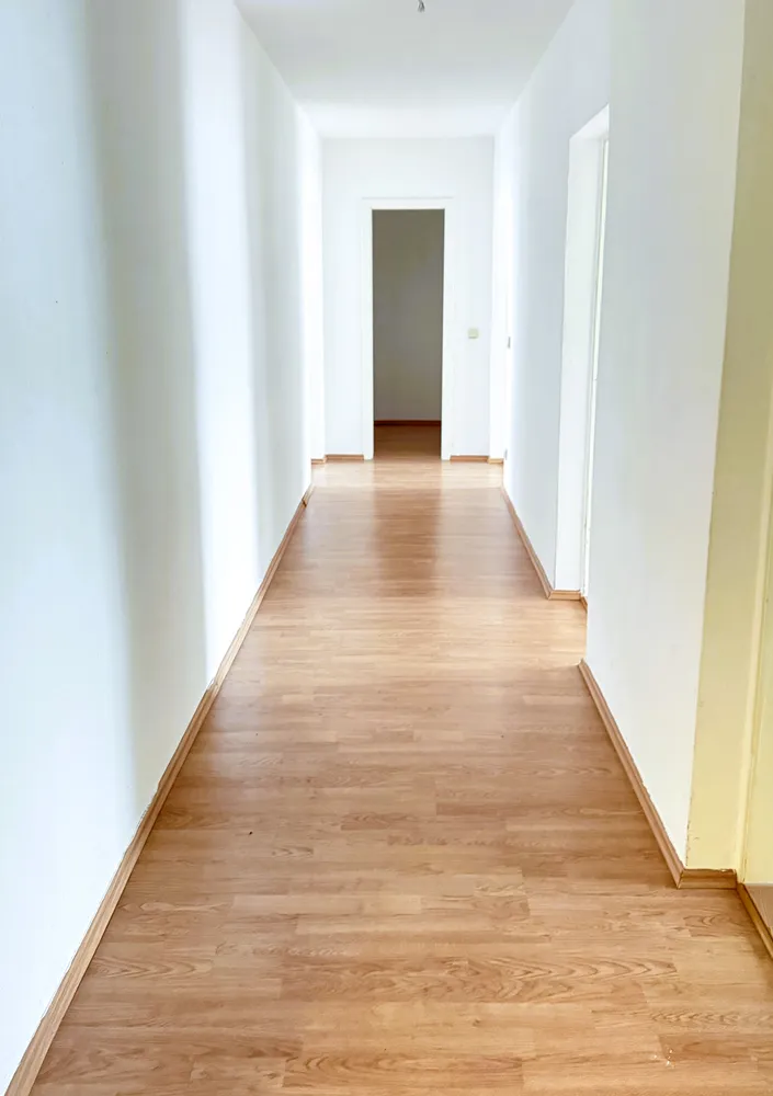 2 Zimmer Wohnung mit 77 m² in Magdeburg – Bild 2
