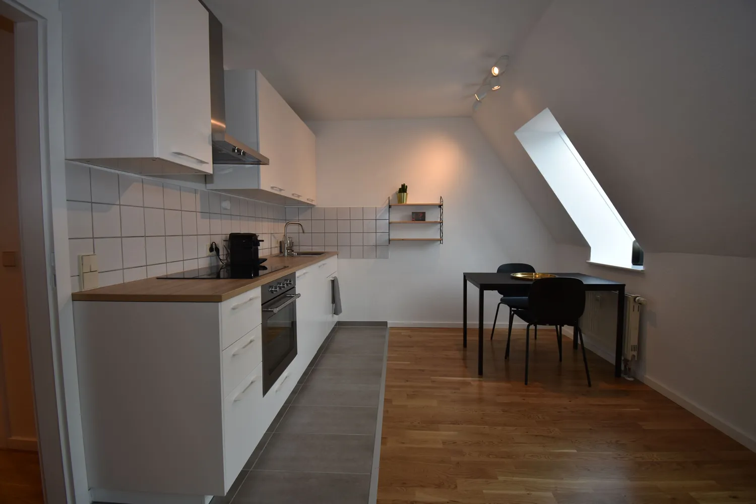 2 Zimmer Wohnung mit 45 m² in Stuttgart – Bild 3