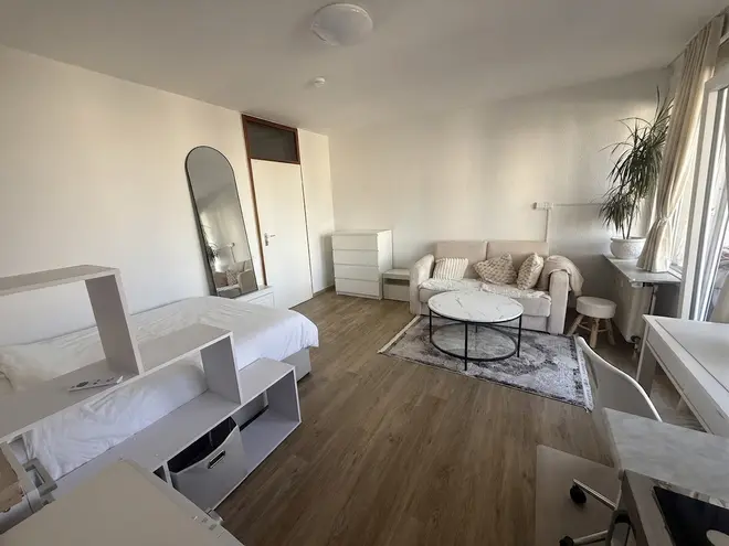 1 Zimmer Wohnung mit 28 m² in Köln – Bild 4