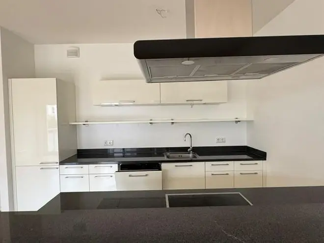 3 Zimmer Wohnung mit 82 m² in Frankfurt am Main – Bild 2