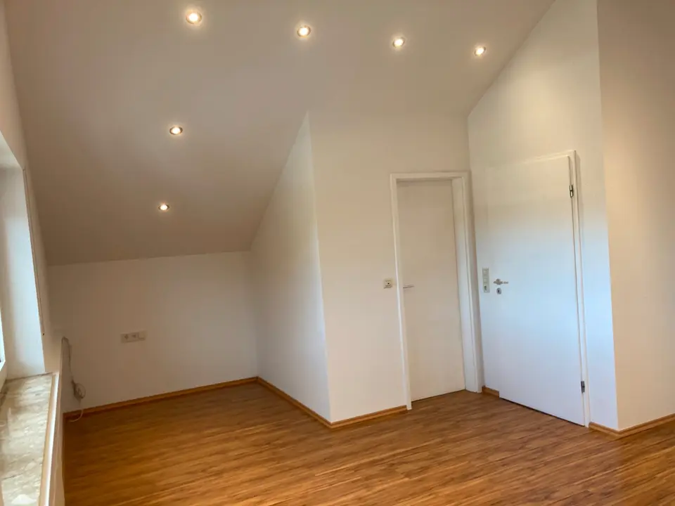 2 Zimmer Wohnung mit 72 m² in Ravensburg – Bild 2