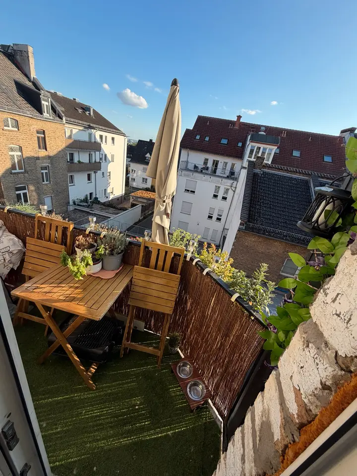 4 Zimmer Wohnung mit 90 m² in Wiesbaden – Bild 2