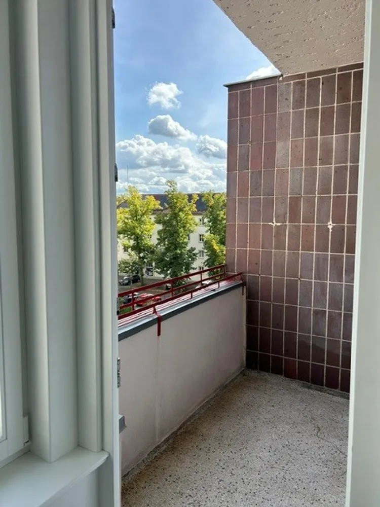 2 room apartment with 62 m² in Berlin – Photo 4