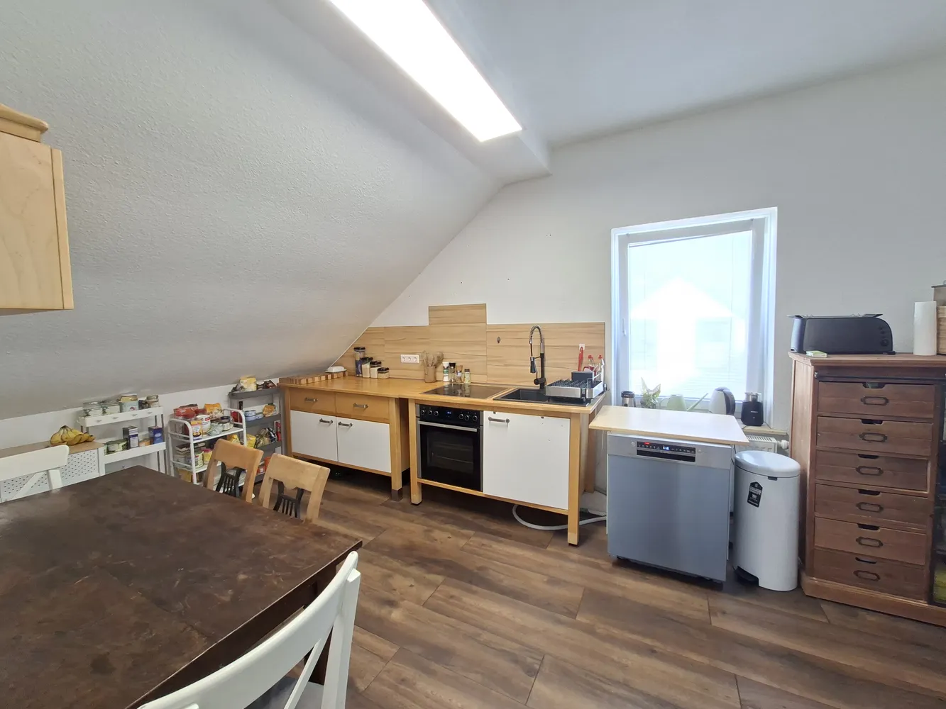 4 Zimmer Wohnung mit 85 m² in Solingen – Bild 2