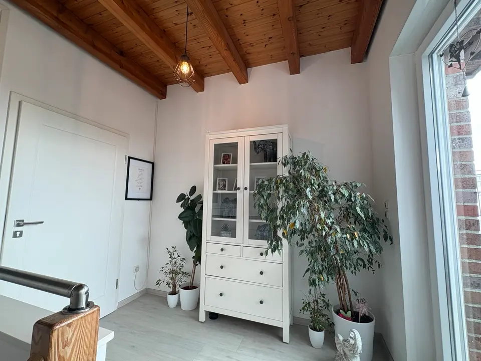7 Zimmer Wohnung mit 220 m² in Kleve – Bild 8