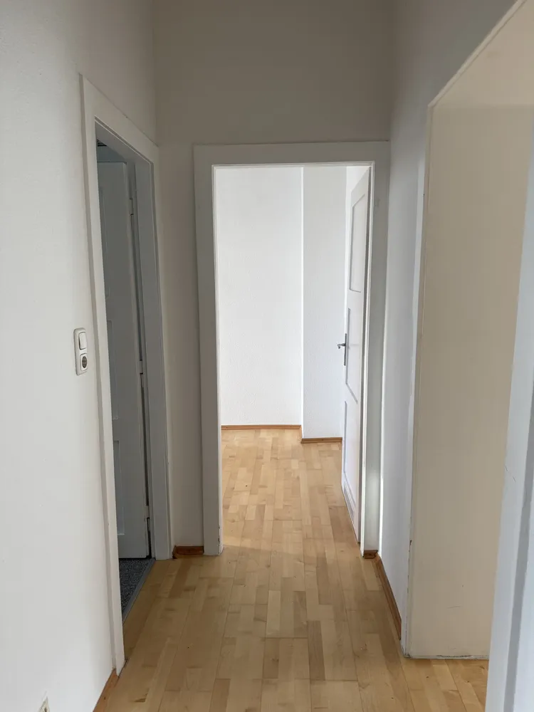 3 Zimmer Wohnung mit 75 m² in Frankfurt am Main – Bild 2