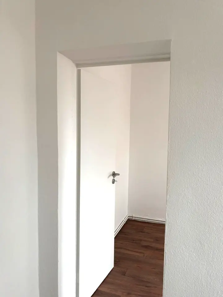 4 Zimmer Wohnung mit 70 m² in Sangerhausen – Bild 2