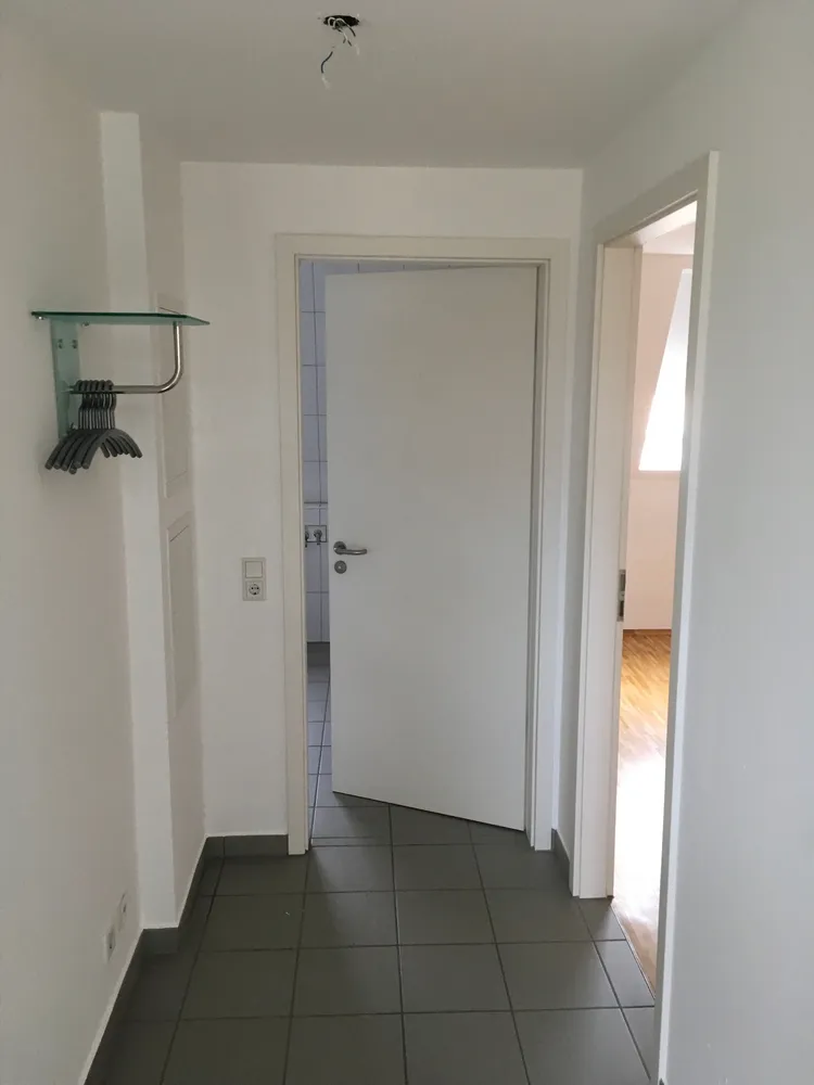 3 Zimmer Wohnung mit 81 m² in Stuttgart – Bild 2
