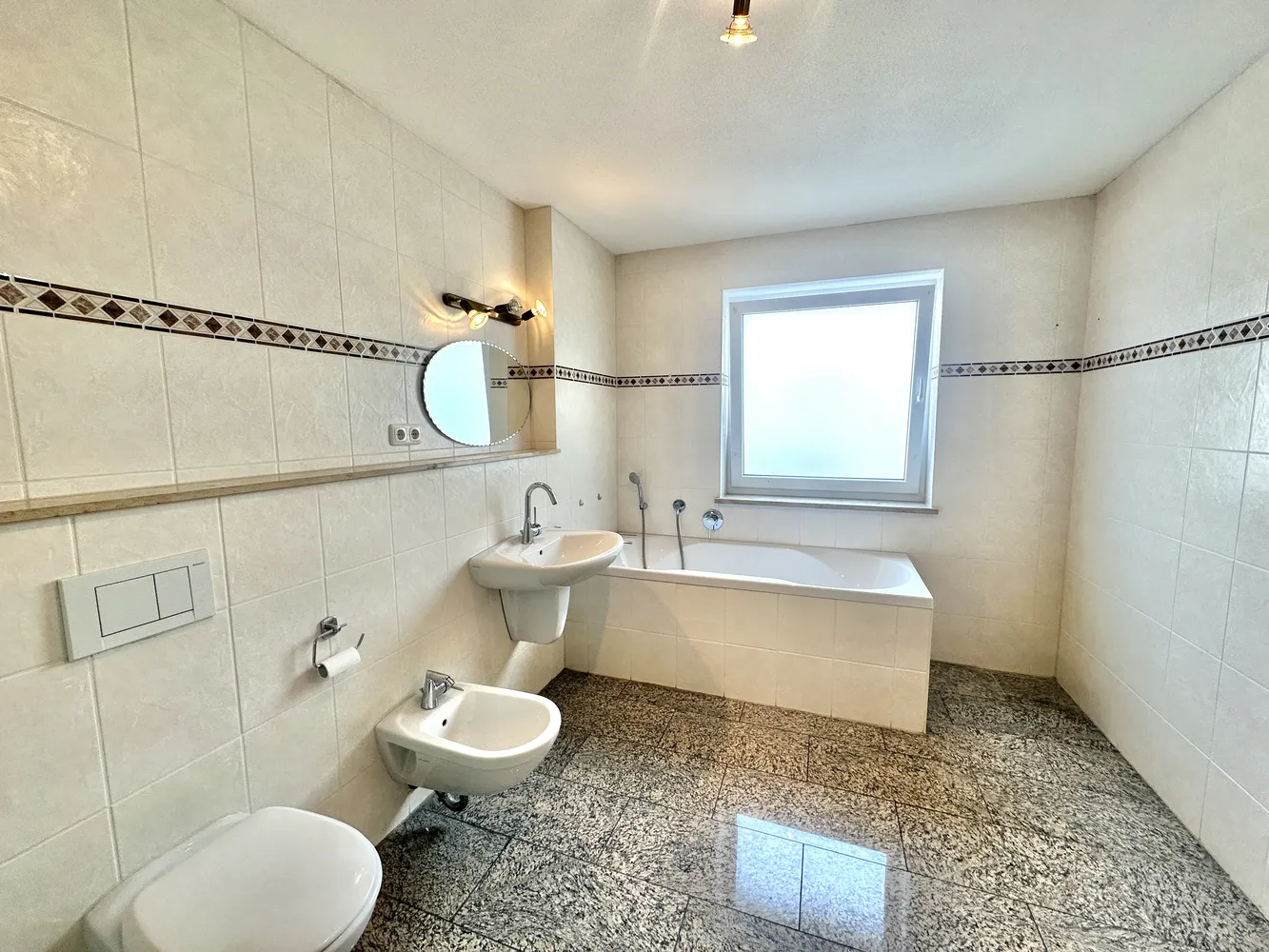 4 room apartment with 146 m² in Munich – Photo 11