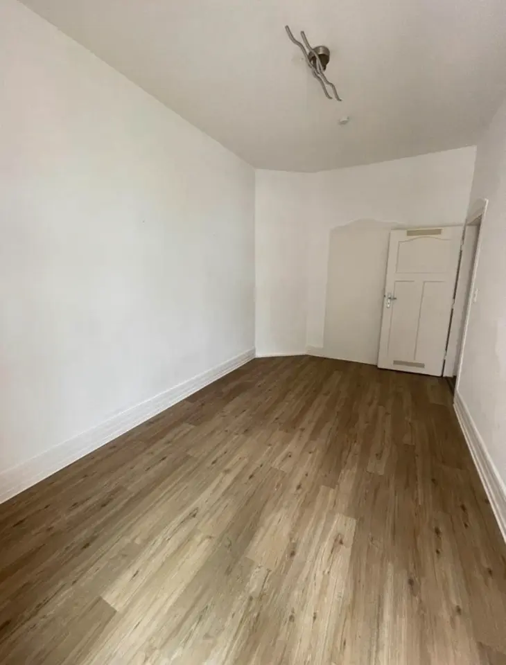 WG-Zimmer mit 19 m² in Frankfurt am Main – Bild 2
