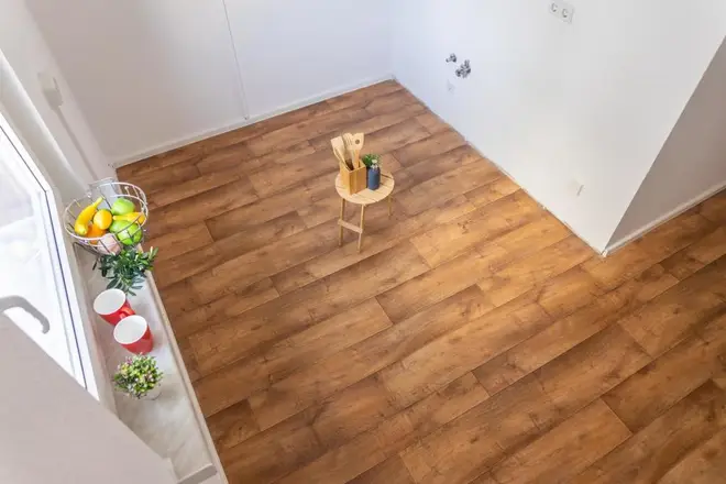 4 Zimmer Wohnung mit 90 m² in Chemnitz – Bild 2