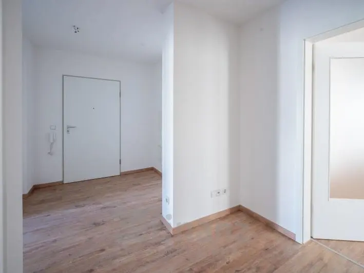 2 room apartment with 74 m² in Chemnitz – Photo 7