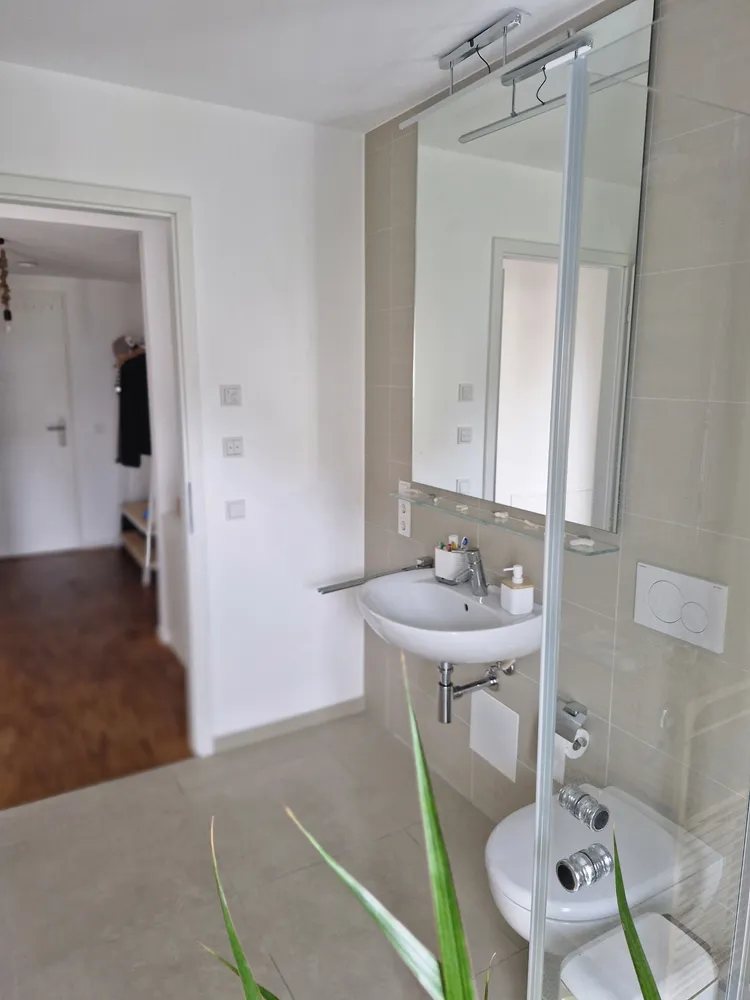 3 Zimmer Wohnung mit 93 m² in Freiburg im Breisgau – Bild 2