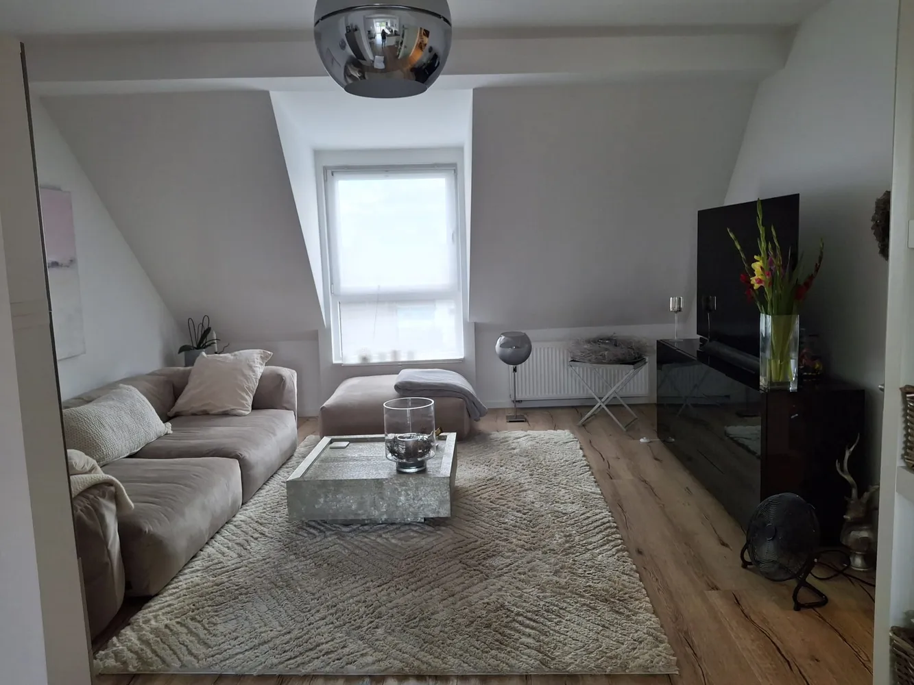 4 Zimmer Wohnung mit 110 m² in Köln – Bild 5
