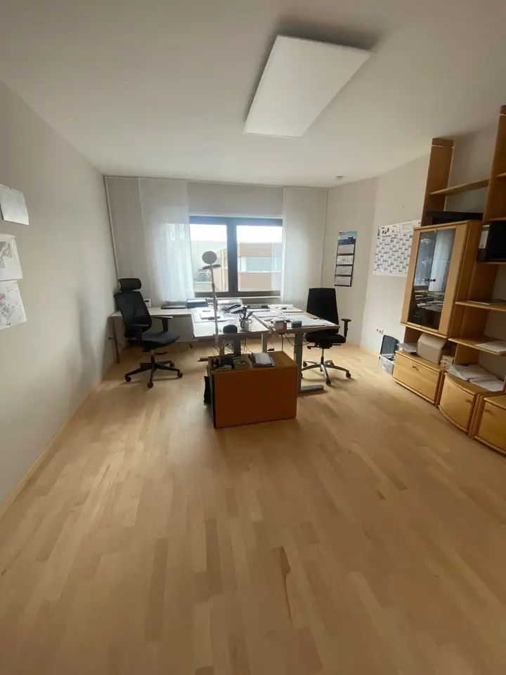 4 Zimmer Wohnung mit 180 m² in Mannheim – Bild 6