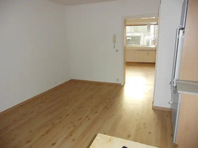 2 Zimmer Wohnung mit 35 m² in Köln – Bild 2