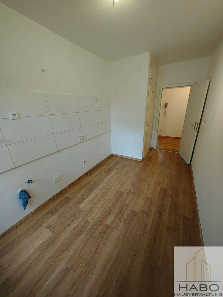 1 room apartment with 42 m² in Essen – Photo 4
