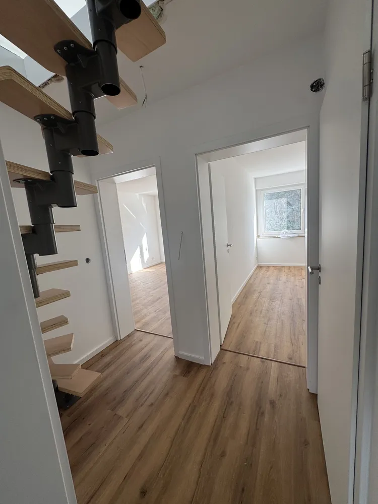 3 Zimmer Wohnung mit 72 m² in Krefeld – Bild 2