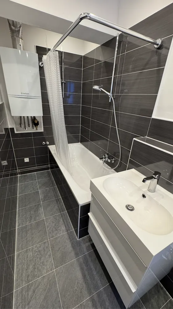 2 Zimmer Wohnung mit 60 m² in Krefeld – Bild 1