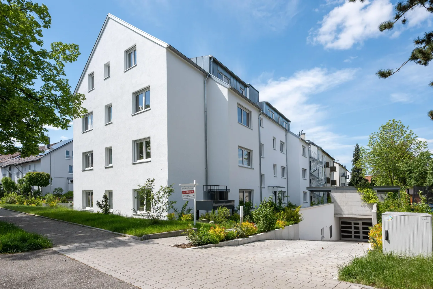 4 Zimmer Wohnung mit 108 m² in Stuttgart – Bild 1