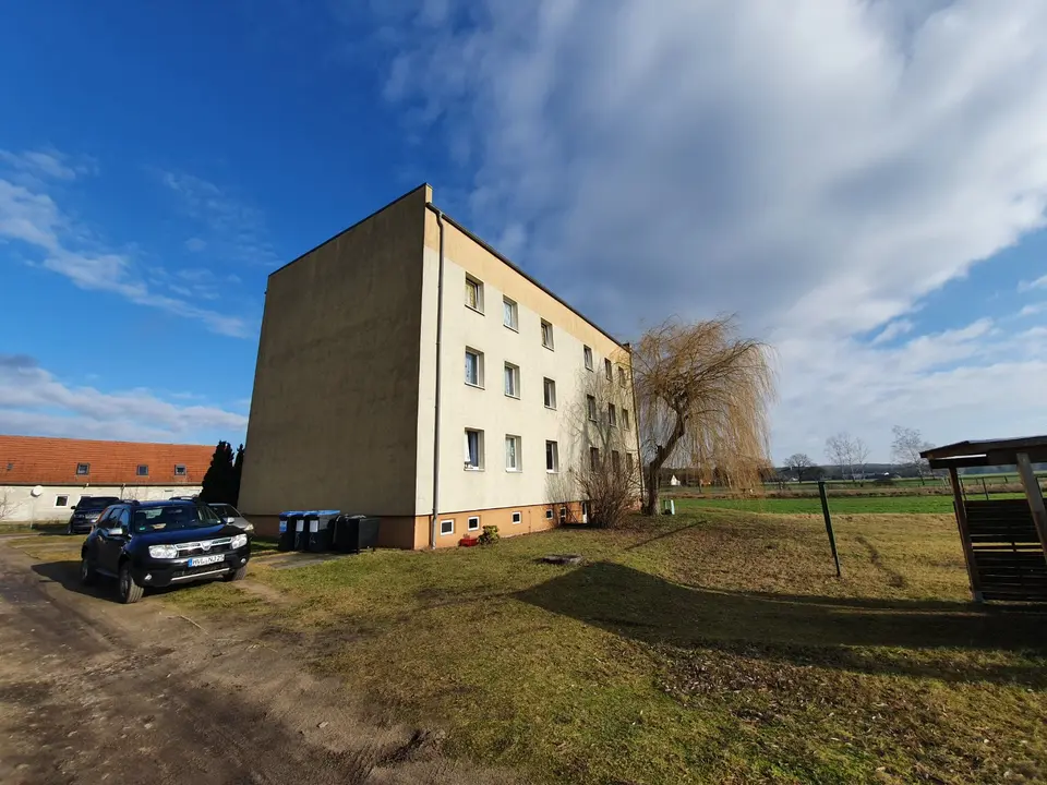 4 Zimmer Wohnung mit 75 m² in Rathenow – Bild 2