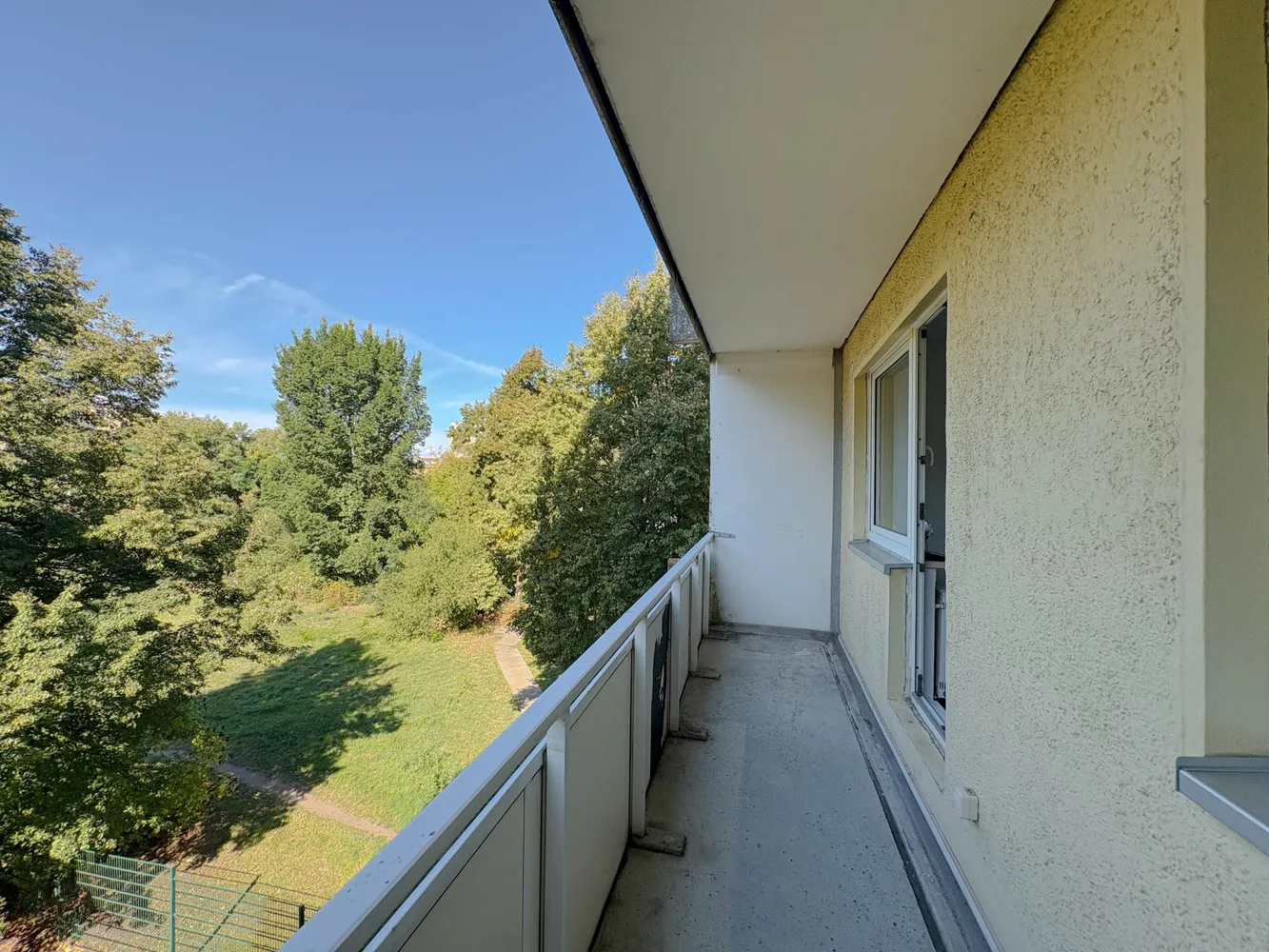 1 room apartment with 36 m² in Magdeburg – Photo 12