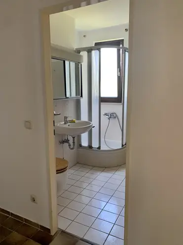 2 Zimmer Wohnung mit 65 m² in München – Bild 3