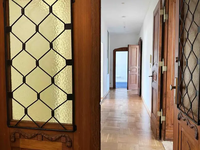 6 Zimmer Wohnung mit 162 m² in Halle (Saale) – Bild 1