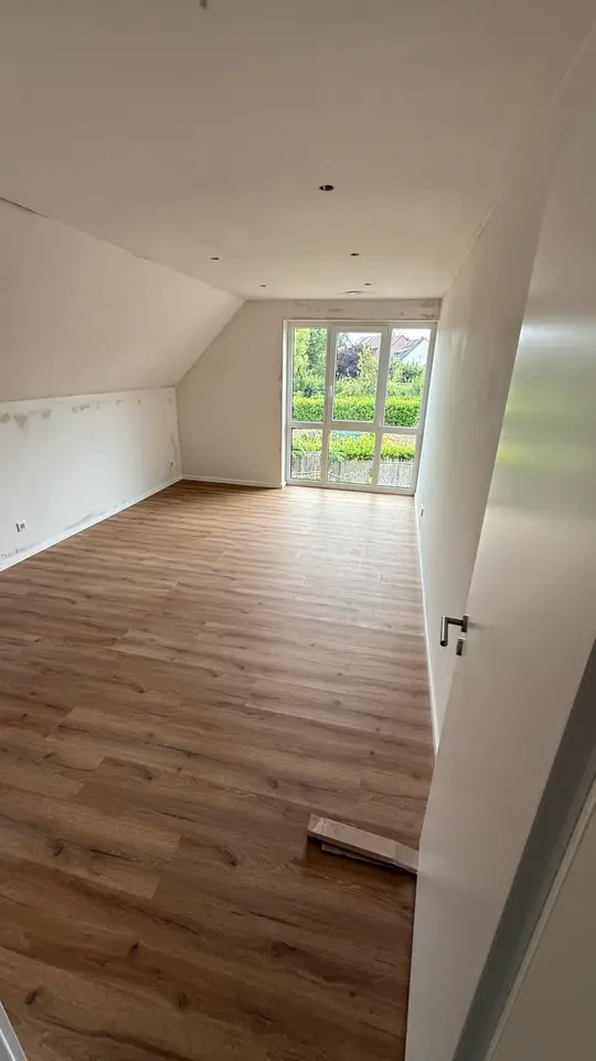 4 Zimmer Wohnung mit 100 m² in Kamp-Lintfort – Bild 1