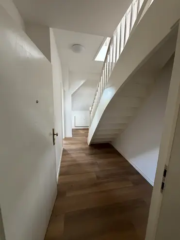 3 Zimmer Wohnung mit 105 m² in Erfurt – Bild 1