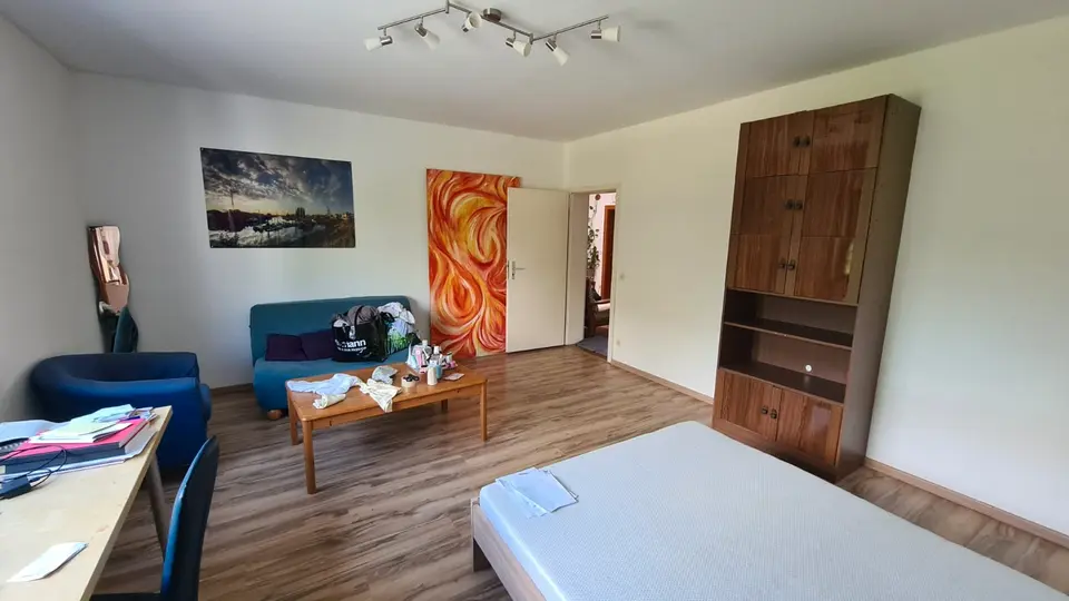 WG-Zimmer mit 23 m² in Erlangen – Bild 1