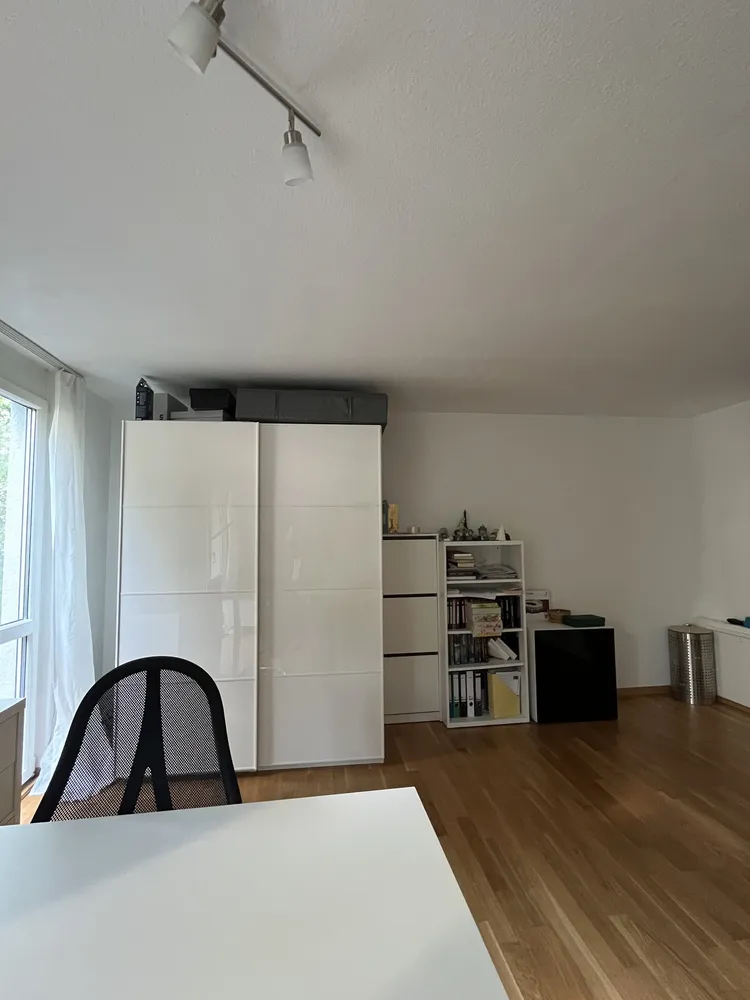 1 Zimmer Wohnung mit 32 m² in Stuttgart – Bild 2