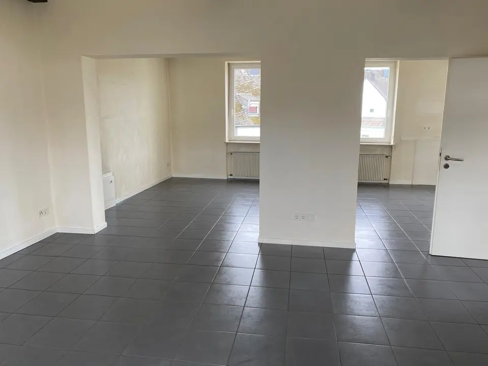 5 Zimmer Wohnung mit 100 m² in Trier – Bild 3