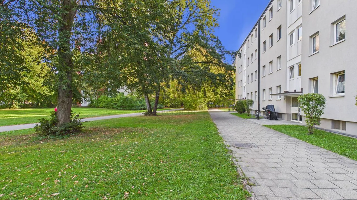 3 Zimmer Wohnung mit 65 m² in München – Bild 7