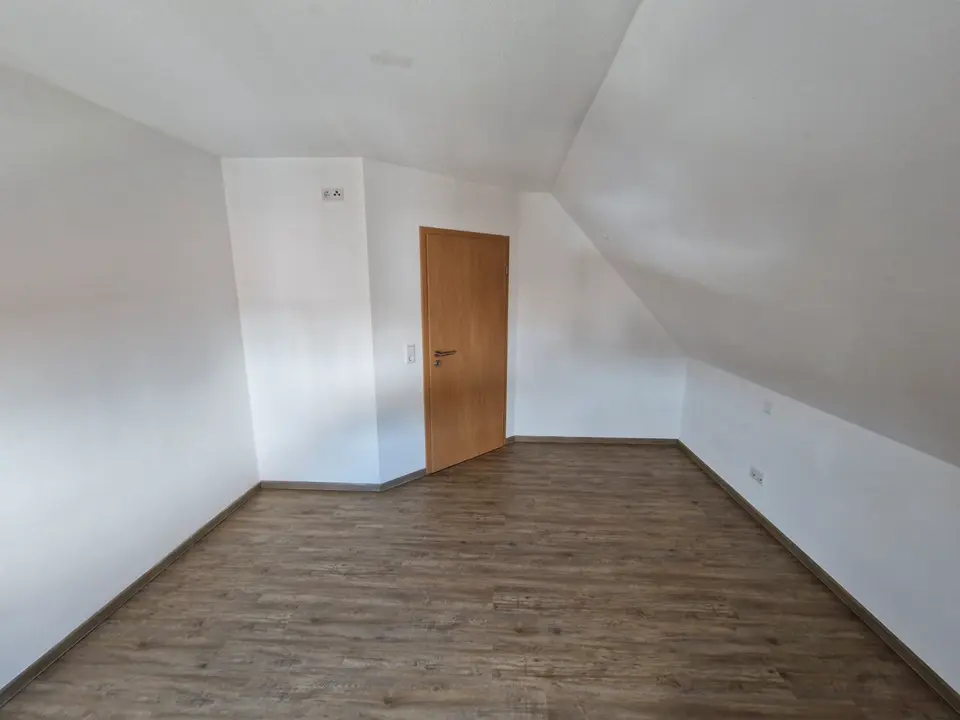 3 Zimmer Wohnung mit 93 m² in Miltenberg – Bild 8
