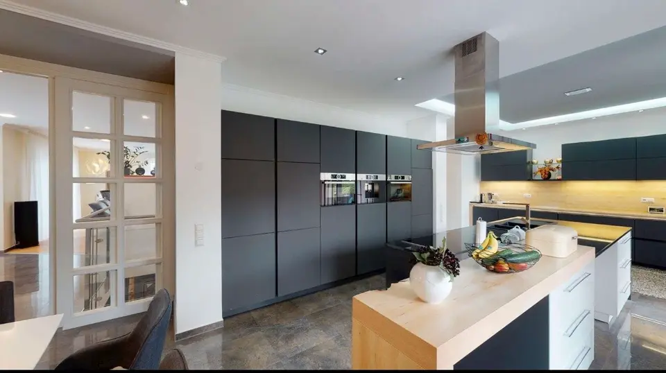 4 Zimmer Wohnung mit 190 m² in Singen – Bild 2