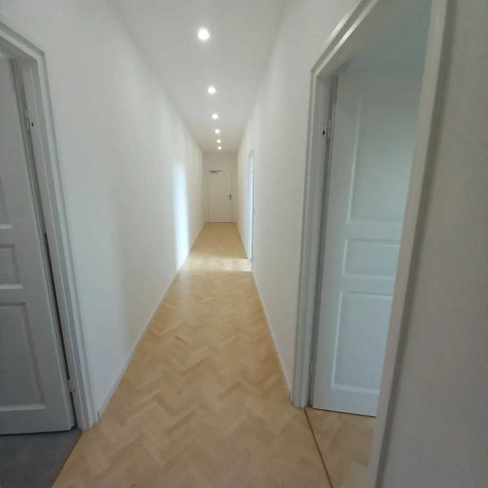 2 Zimmer Wohnung mit 100 m² in München – Bild 5