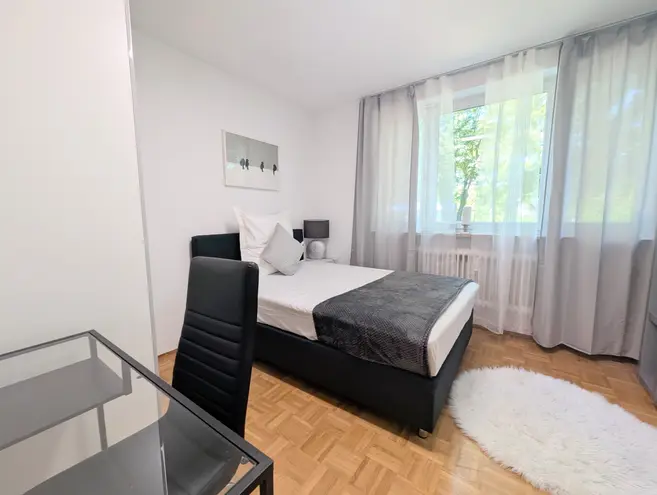 7 Zimmer Wohnung mit 128 m² in München – Bild 7