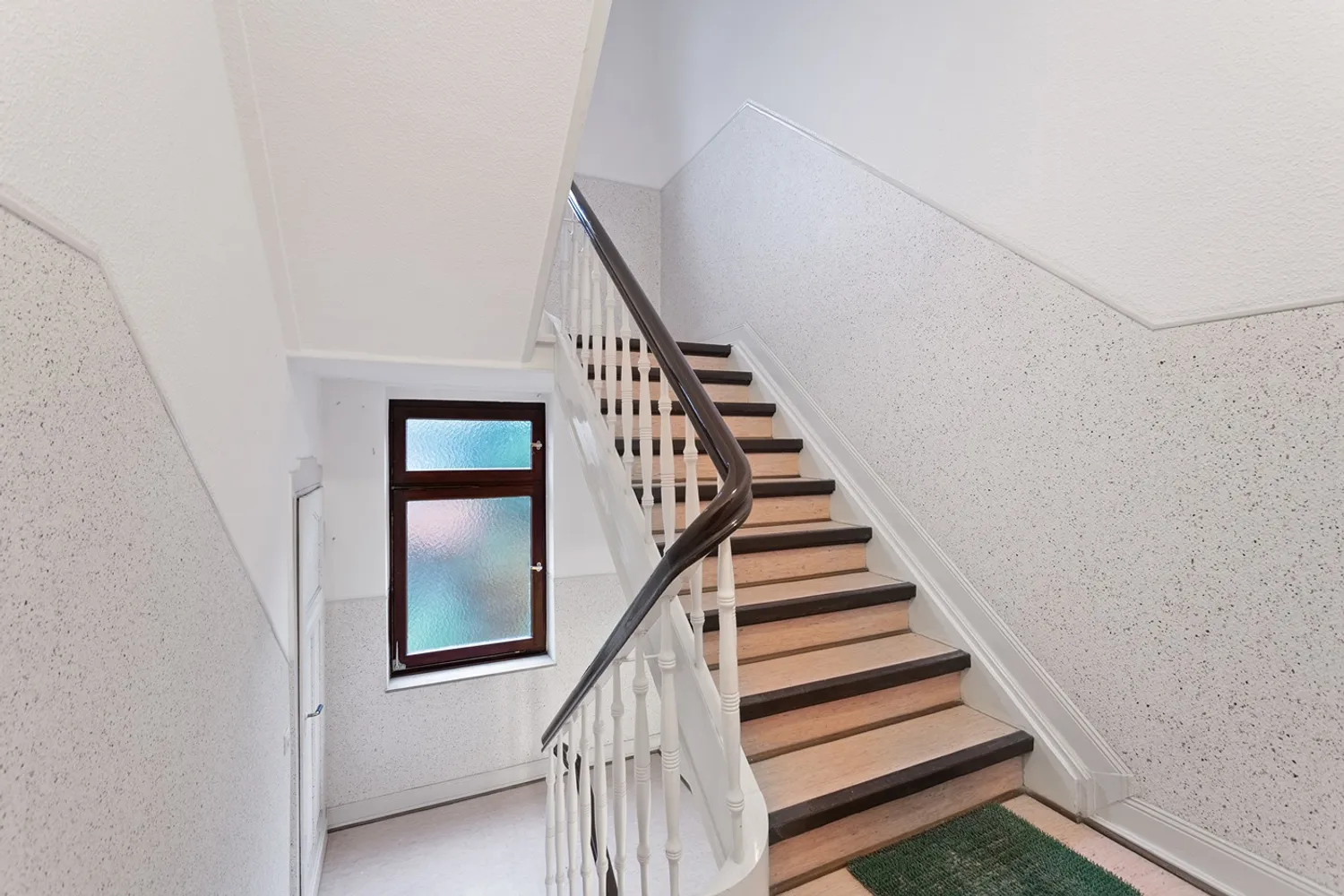3 Zimmer Wohnung mit 90 m² in Mülheim an der Ruhr – Bild 11