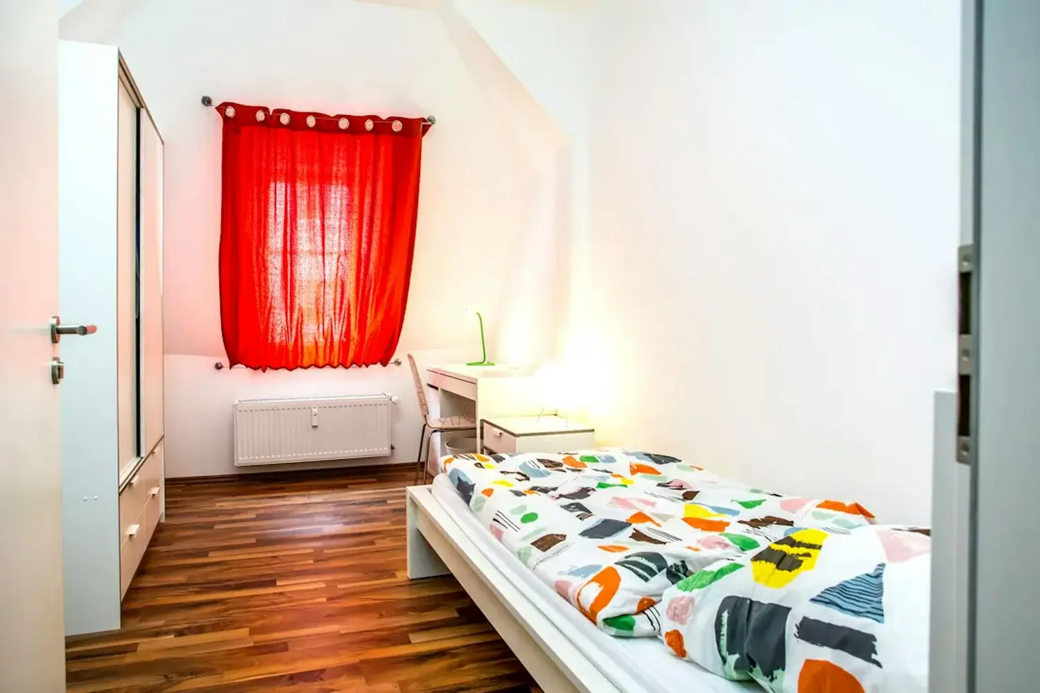 WG-Zimmer mit 10 m² in Frankfurt am Main – Bild 1