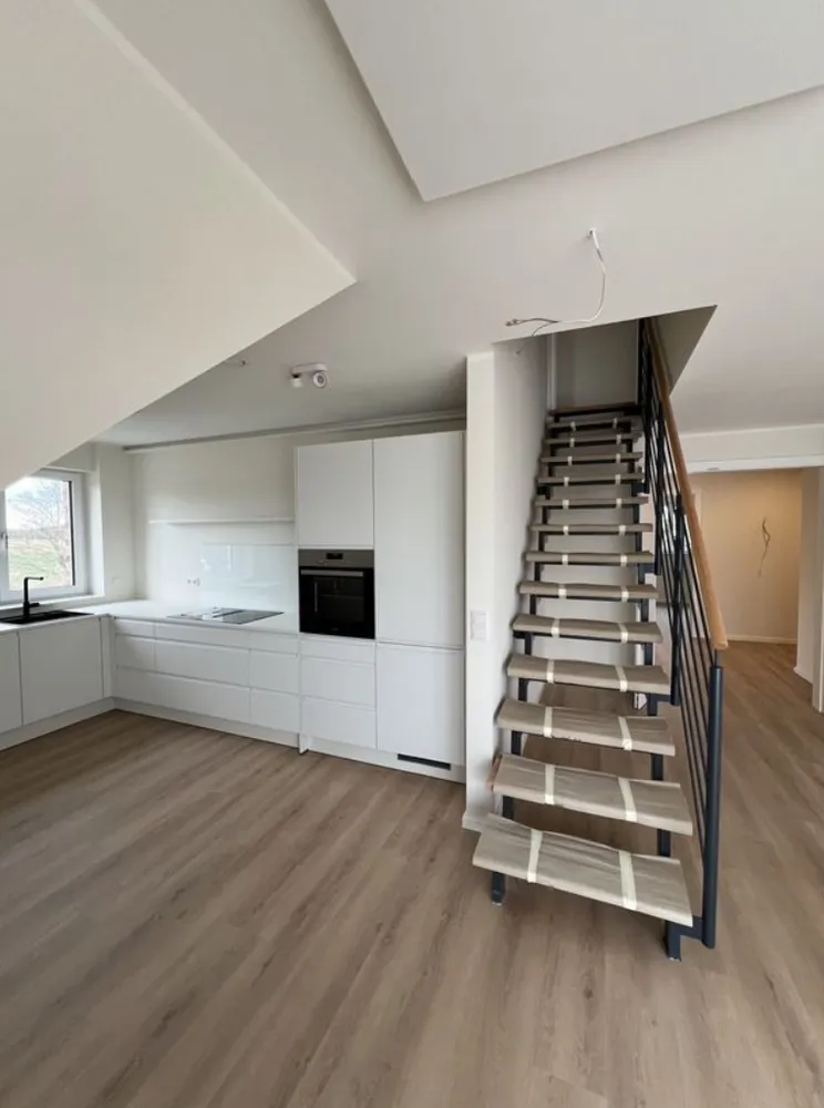 5 Zimmer Wohnung mit 170 m² in Garbsen – Bild 6